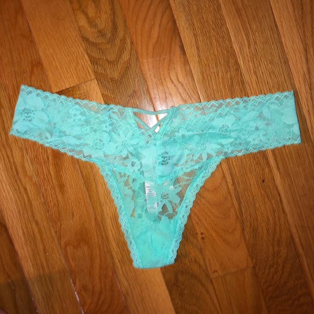 Victoria’s Secret Floral Thong - in package
